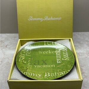 NWT Tommy Bahama Plates set of 4